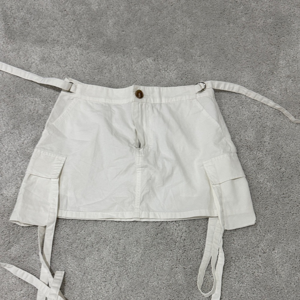 Women's White Cargo skirt